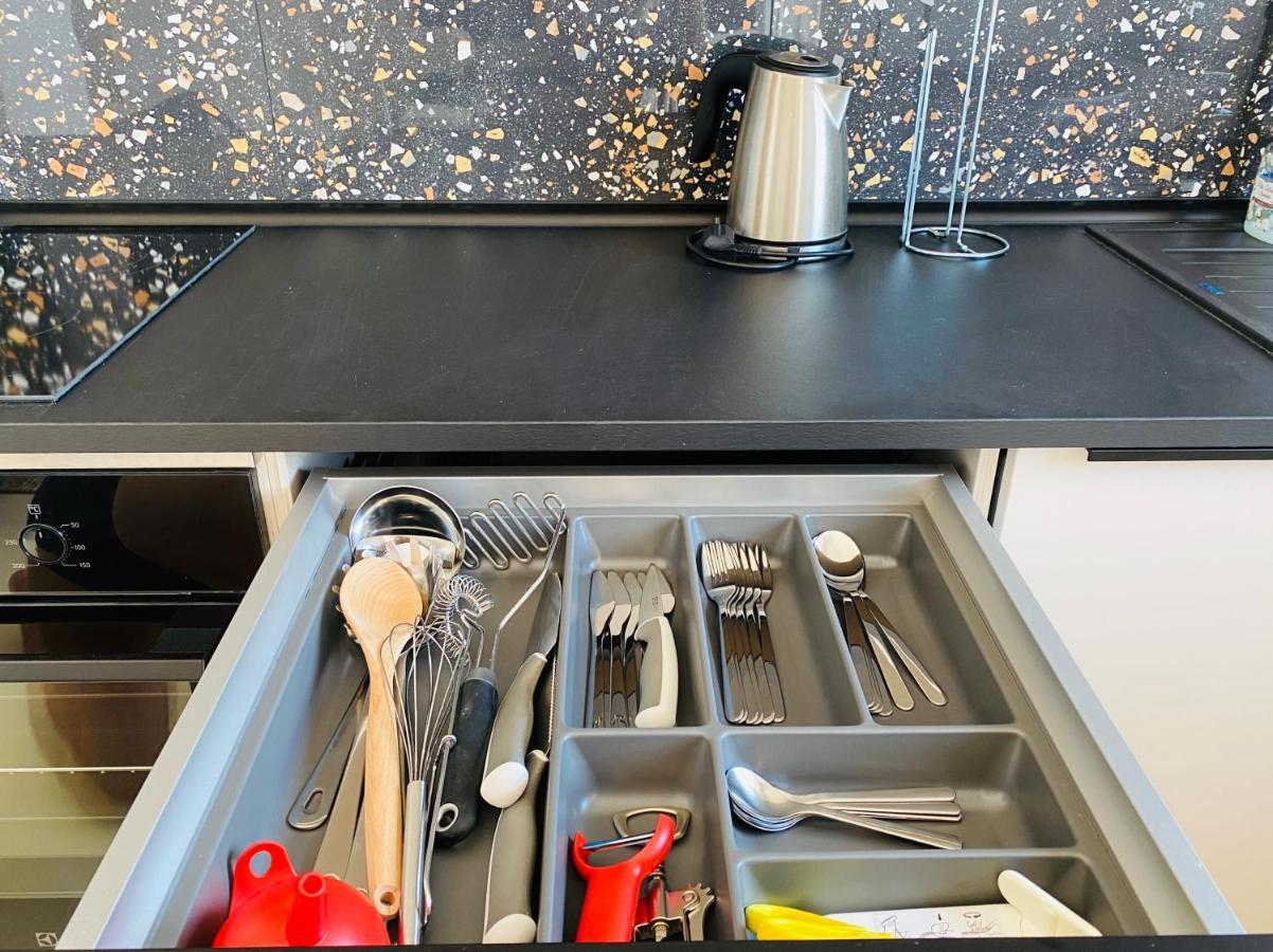 Apartman Meghan 노비비노돌스키 외부 사진